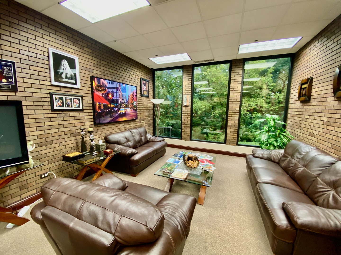 3215 Algonquin Road Rolling Meadows IL 60008
