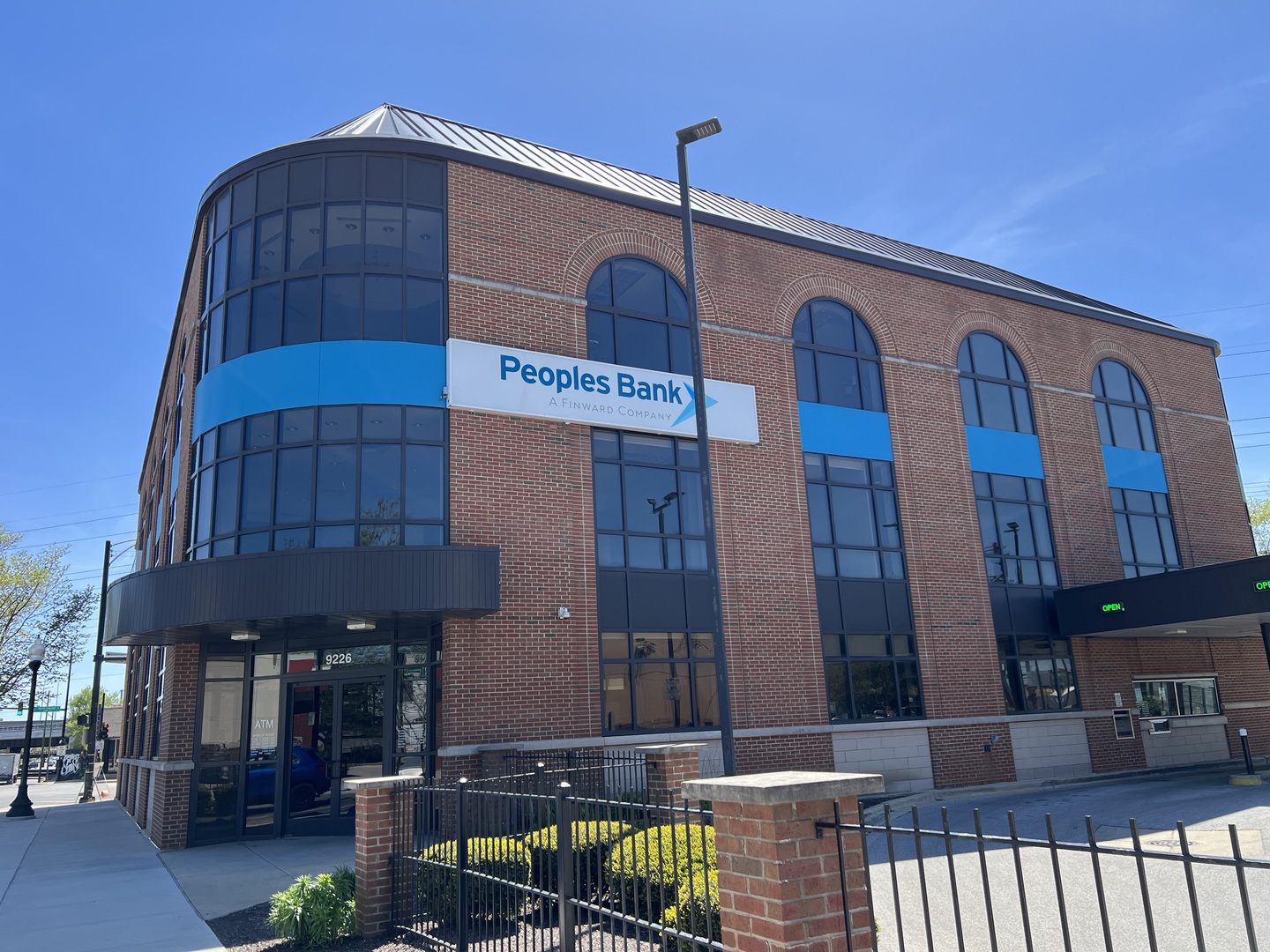 9226 South Commercial Avenue Chicago IL 60617