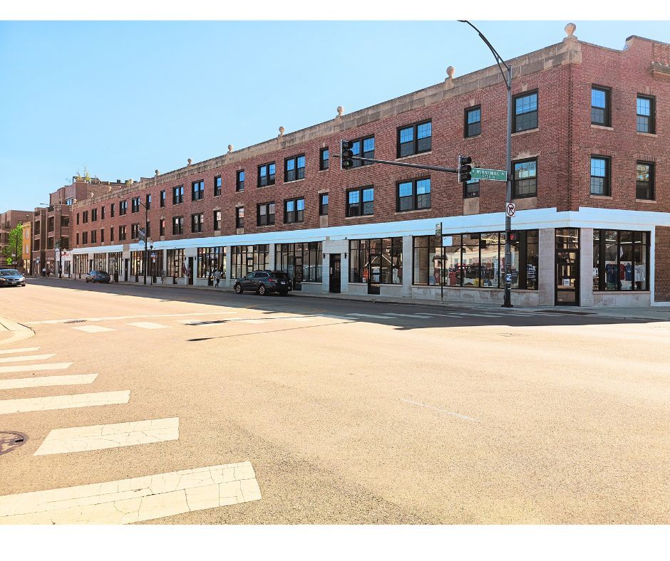 5036 North Lincoln Avenue Chicago IL 60625