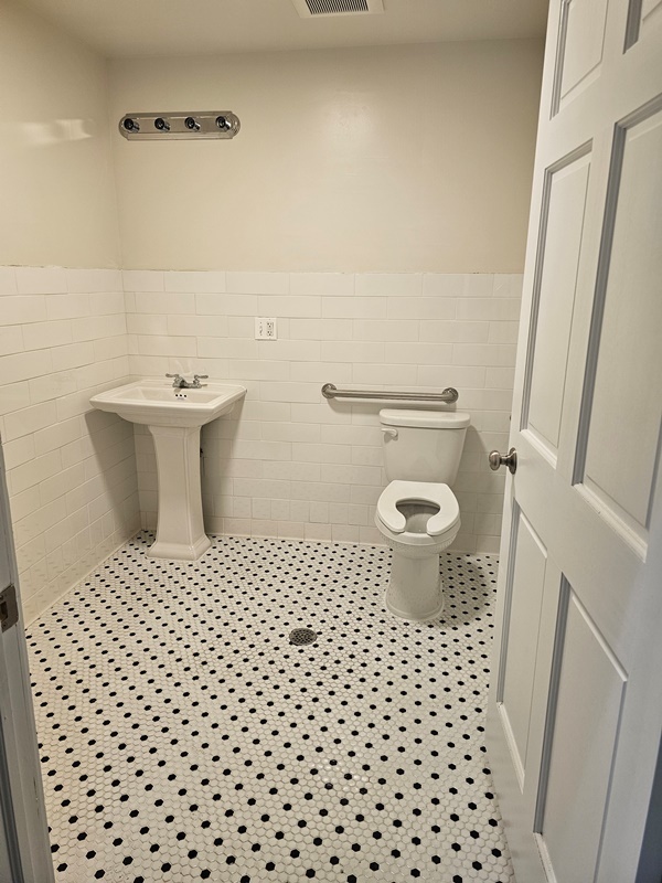 5036 North Lincoln Avenue Chicago IL 60625