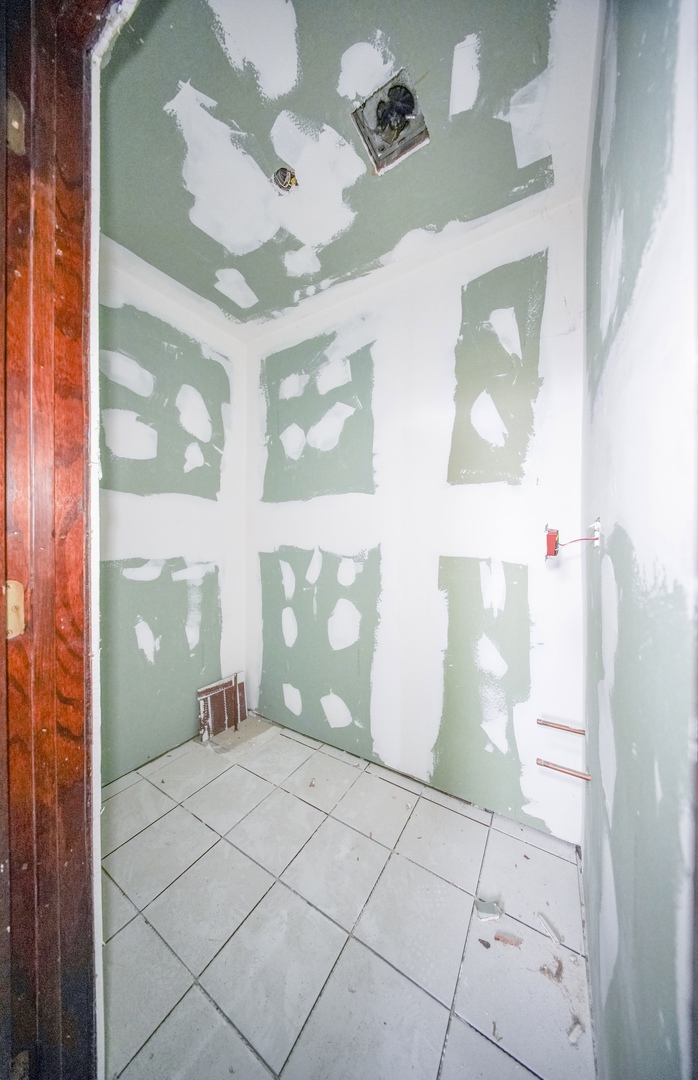 3259 West Cermak Road Chicago IL 60623
