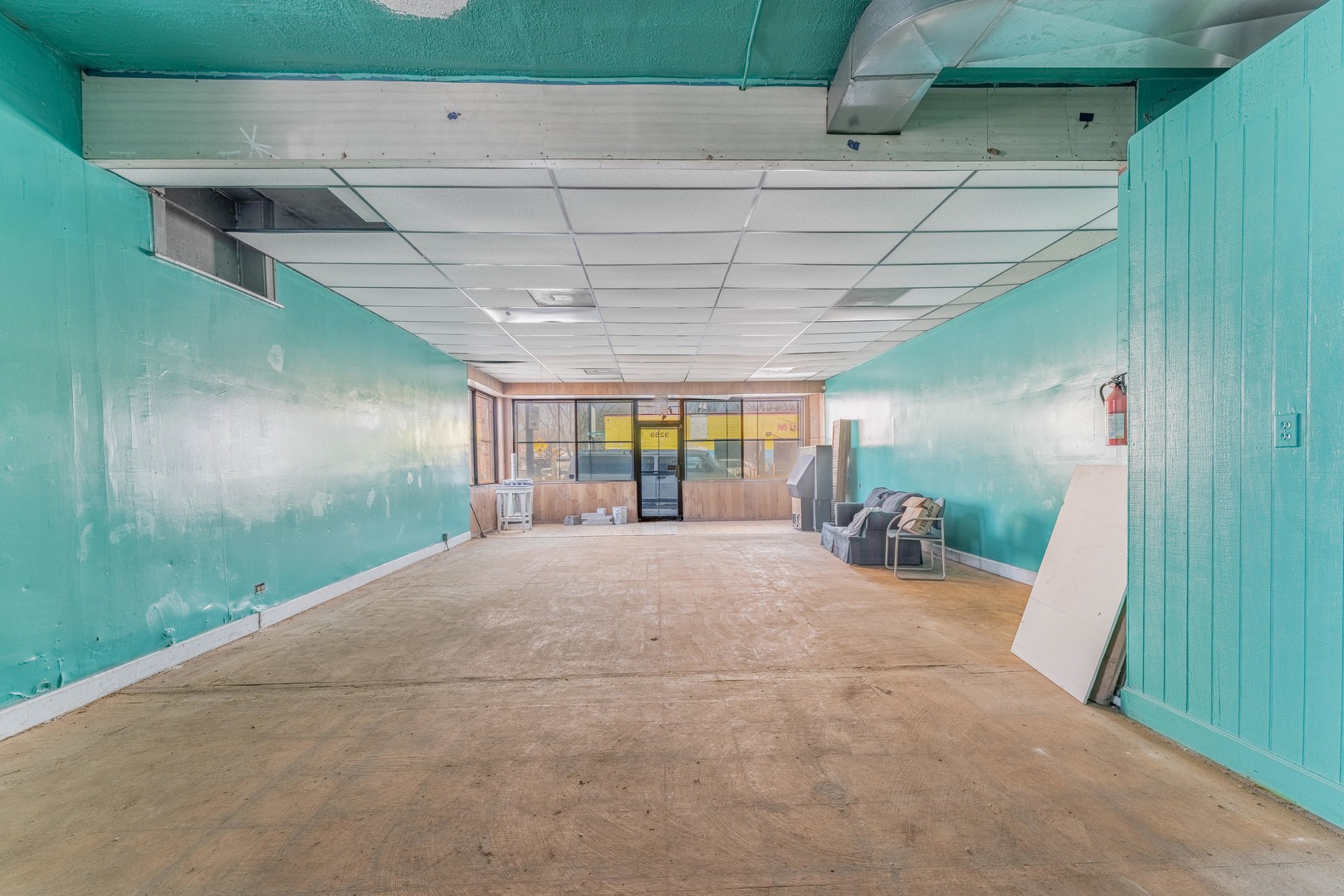 3259 West Cermak Road Chicago IL 60623