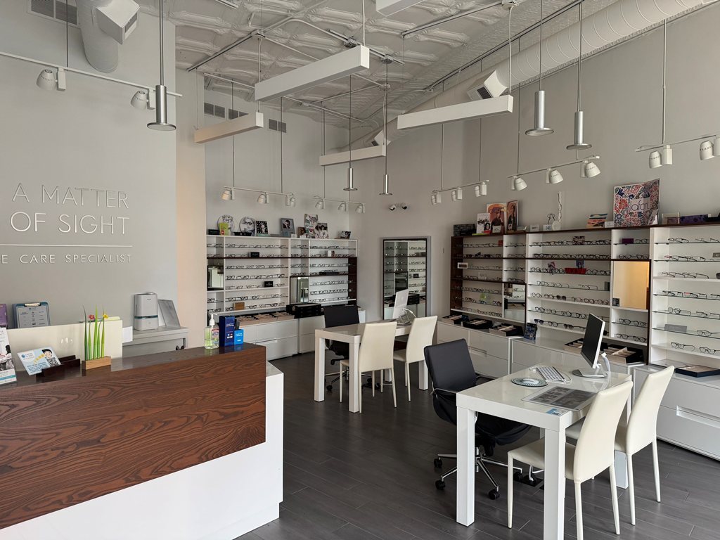 2210 North Clark Street Chicago IL 60614