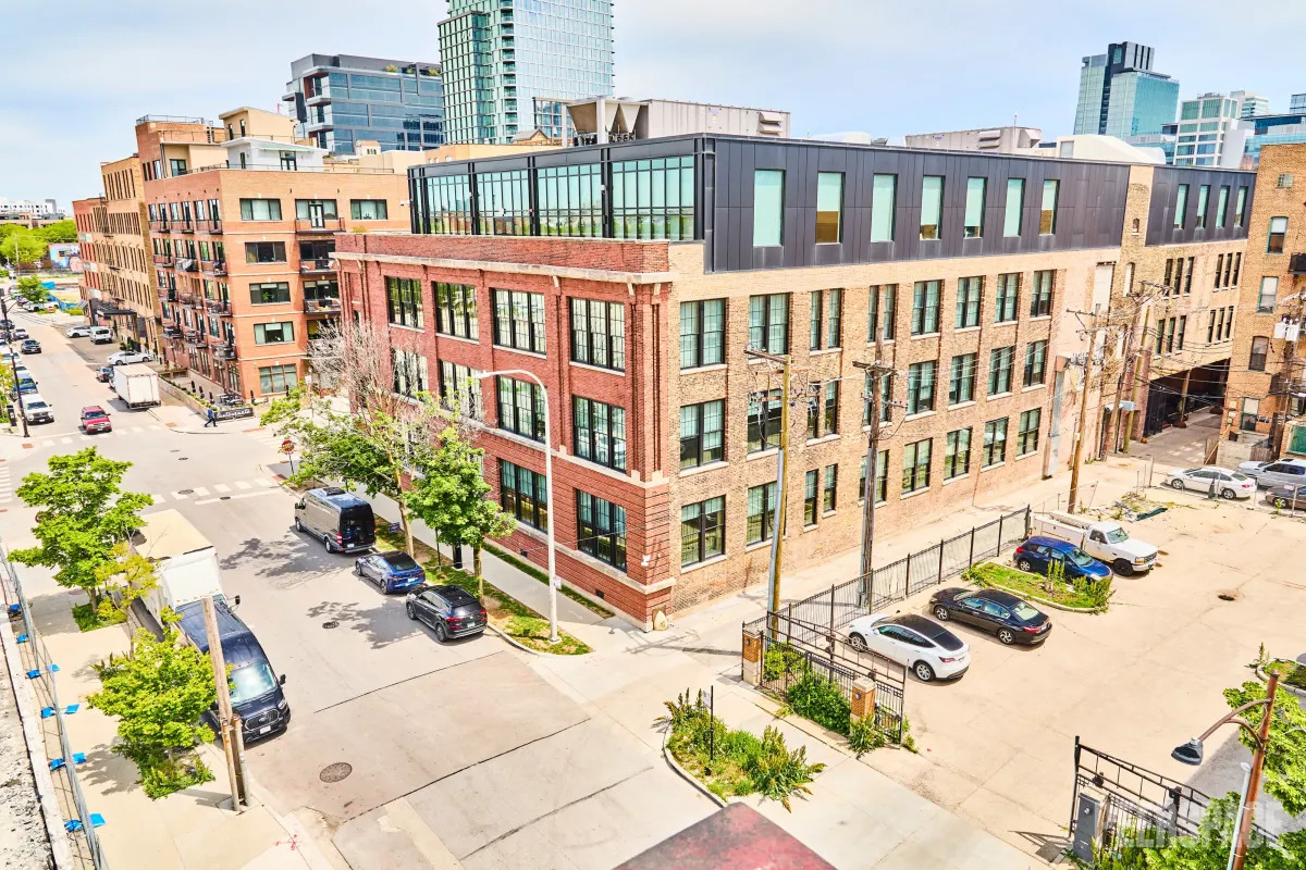 210 North Racine Avenue Chicago IL 60607