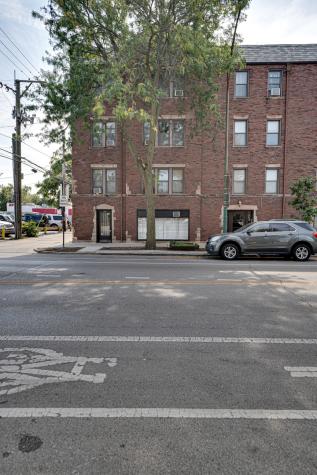 2415 West Pratt Boulevard Chicago IL 60645