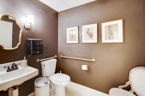 290 North Rand Road Lake Zurich IL 60047