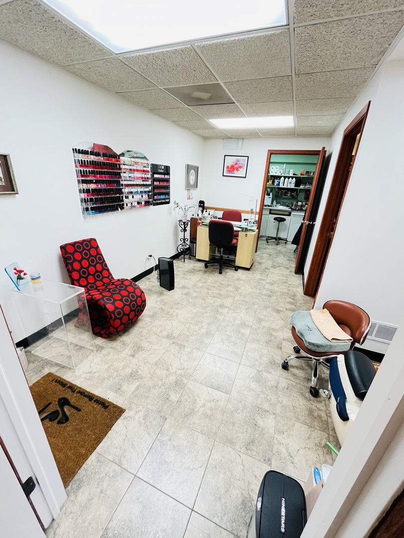 809 Ridge Road Wilmette IL 60091