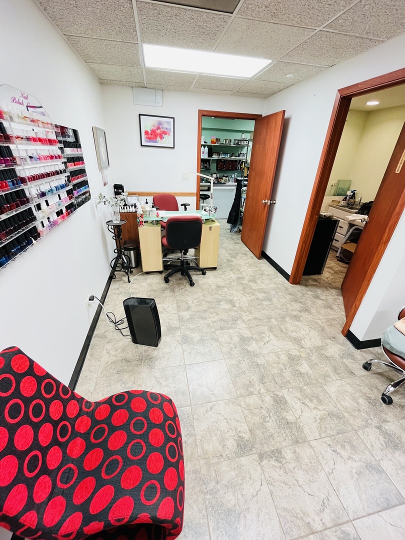 809 Ridge Road Wilmette IL 60091