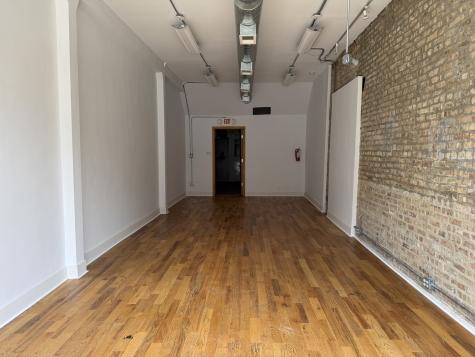 5237 North Damen Avenue Chicago IL 60625
