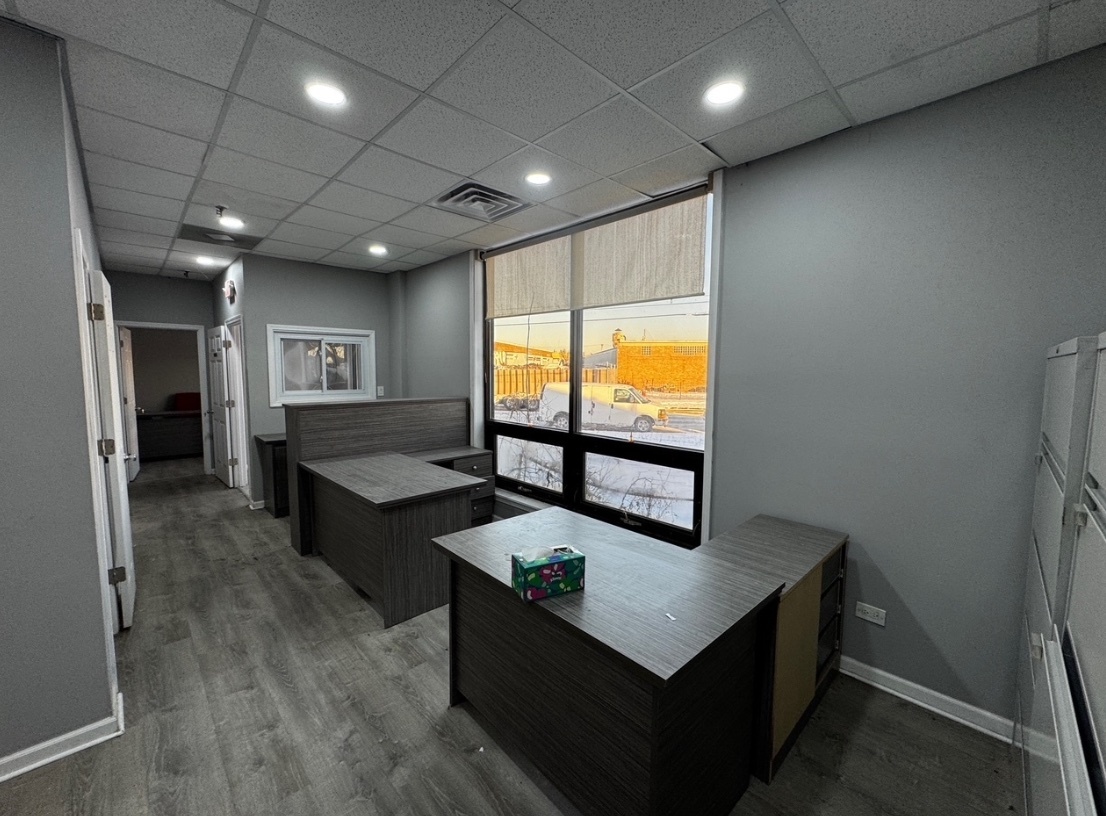 6166 South Sayre Avenue Chicago IL 60638