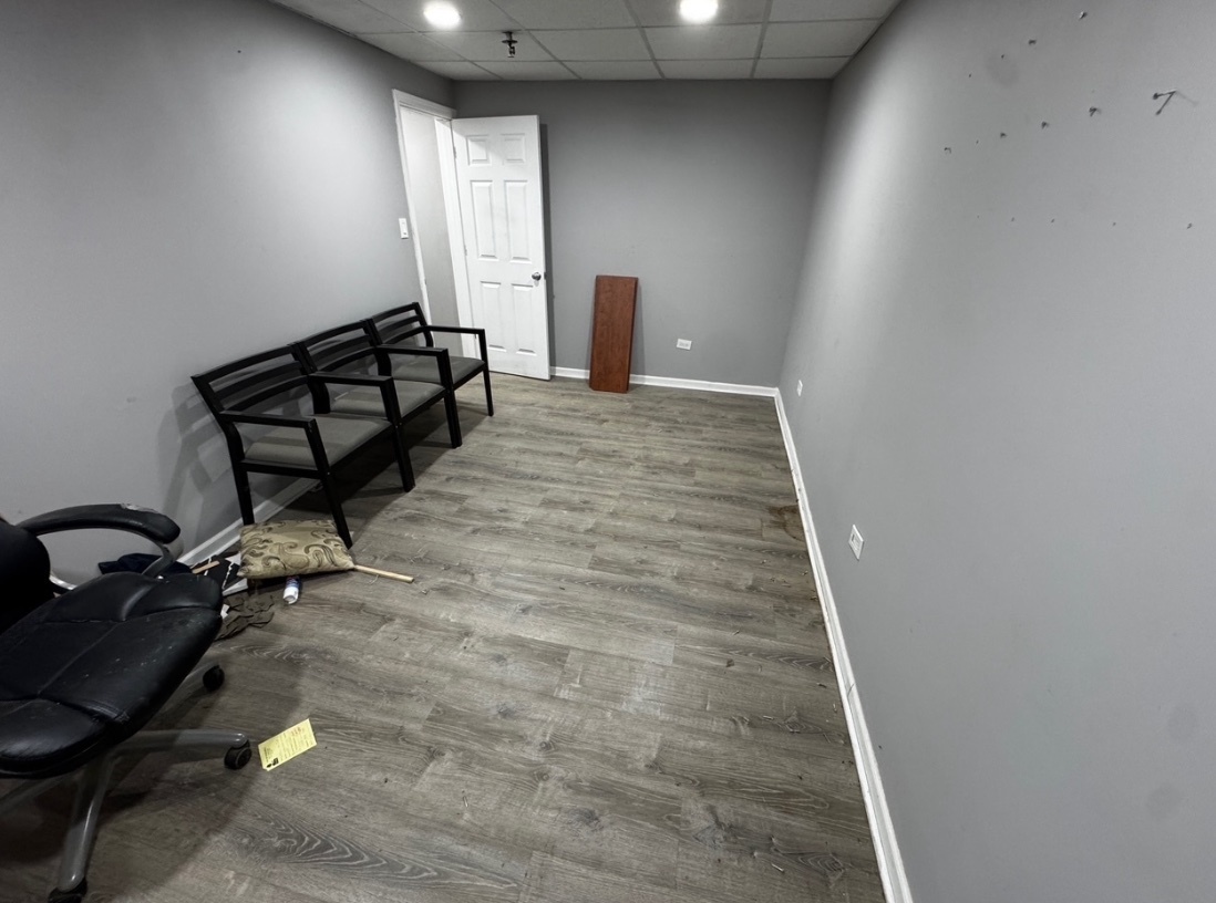 6166 South Sayre Avenue Chicago IL 60638