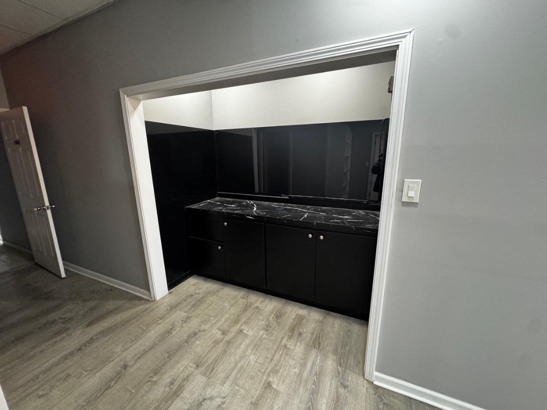 6166 South Sayre Avenue Chicago IL 60638