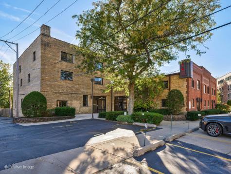 660 La Salle Place Highland Park IL 60035