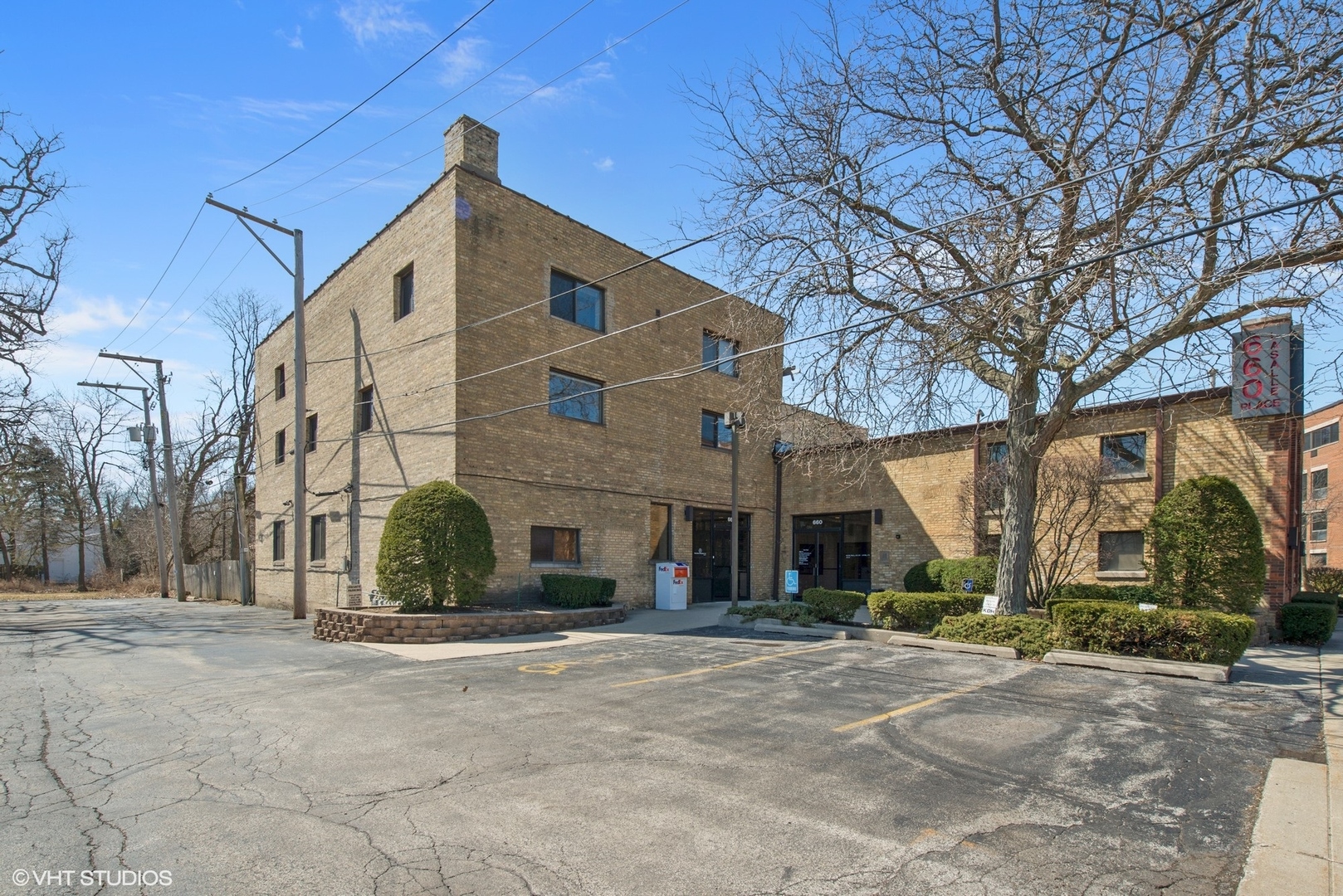 660 La Salle Place Highland Park IL 60035