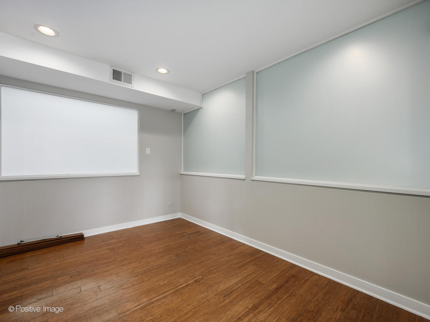 660 La Salle Place Highland Park IL 60035