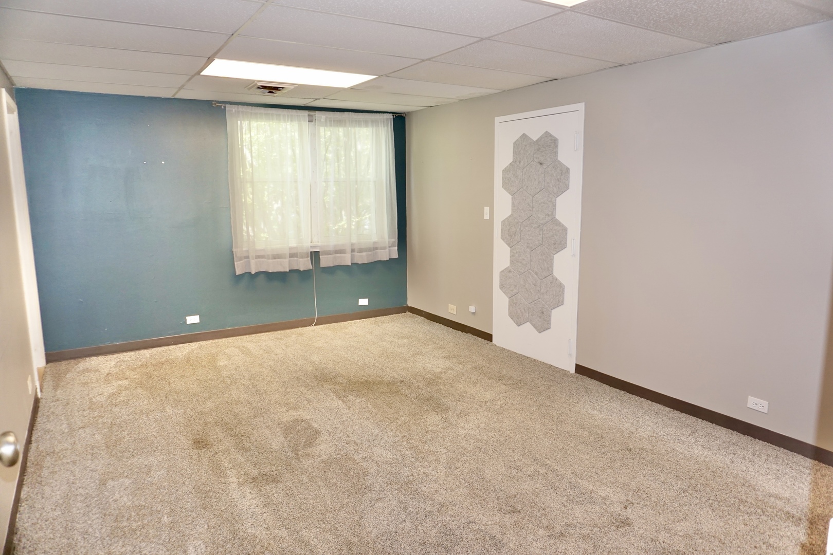 105 South Roselle Road Schaumburg IL 60193