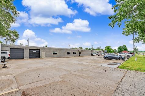 6810 34TH Street Court Moline IL 61265