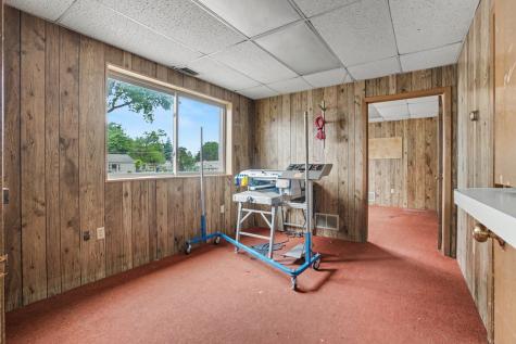 6810 34TH Street Court Moline IL 61265