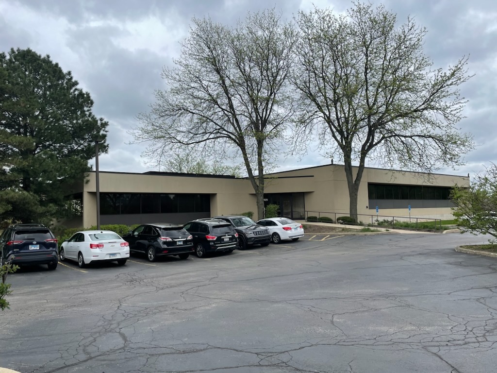 2295 Valley Creek Drive Elgin IL 60123