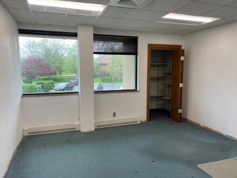 2295 Valley Creek Drive Elgin IL 60123