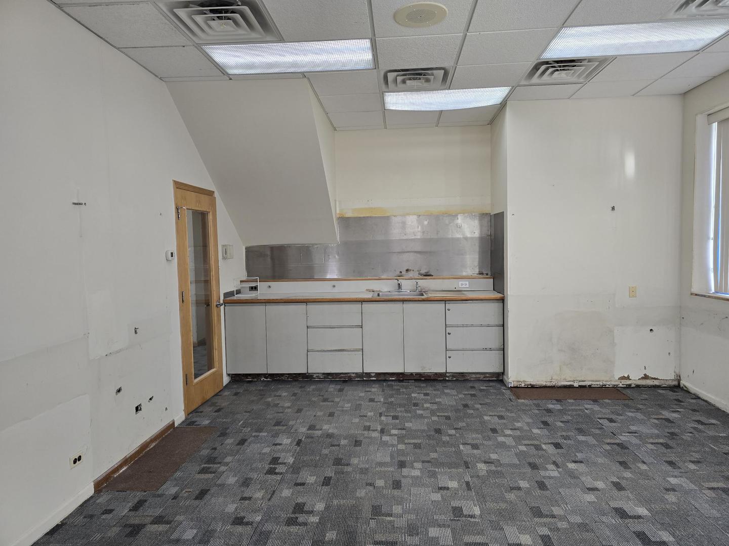 7880 Lincoln Avenue Skokie IL 60077