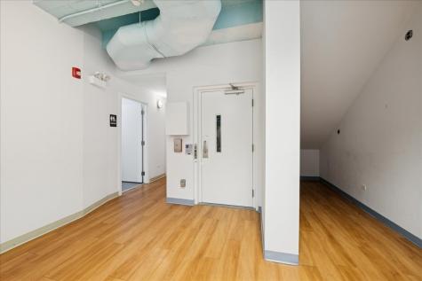 3827 North Southport Avenue Chicago IL 60613