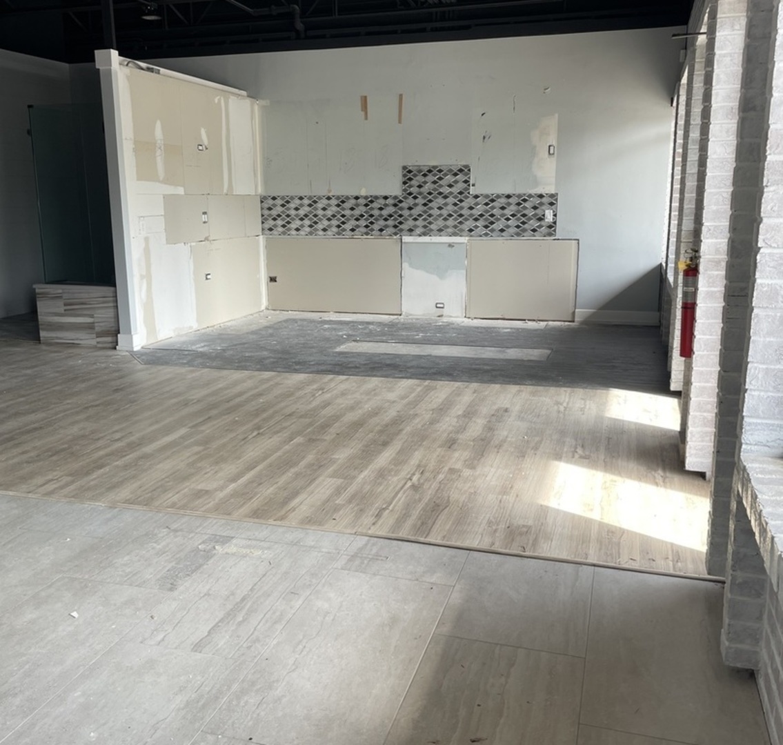 1005 West Laraway Road New Lenox IL 60451