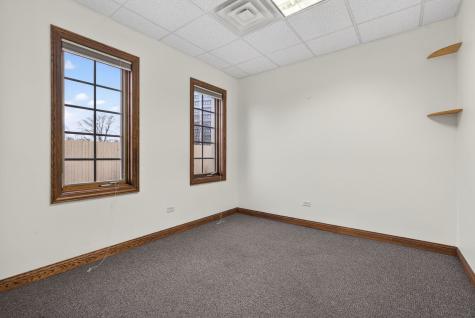 32 Uno Circle Joliet IL 60435