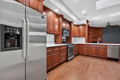 32 Uno Circle Joliet IL 60435