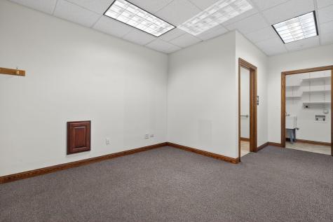 32 Uno Circle Joliet IL 60435