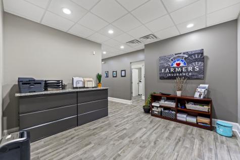 850 South Mchenry Avenue Crystal Lake IL 60014