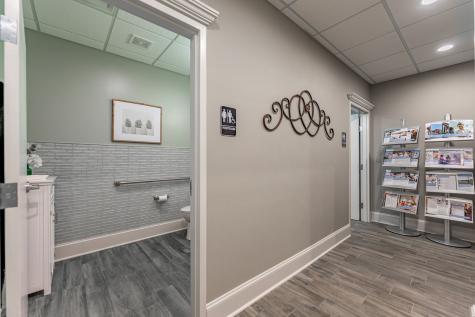 850 South Mchenry Avenue Crystal Lake IL 60014