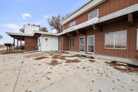 102 Townsedge Road Kewanee IL 61443