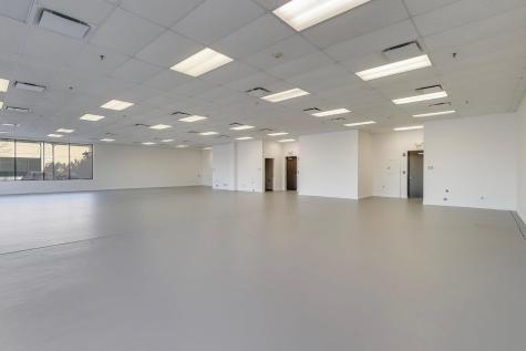 2172 Lake Cook Road Algonquin IL 60102