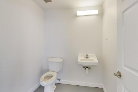 2172 Lake Cook Road Algonquin IL 60102