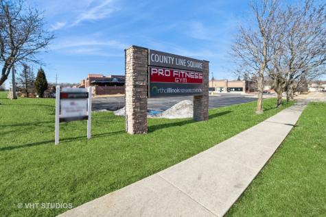 2172 Lake Cook Road Algonquin IL 60102