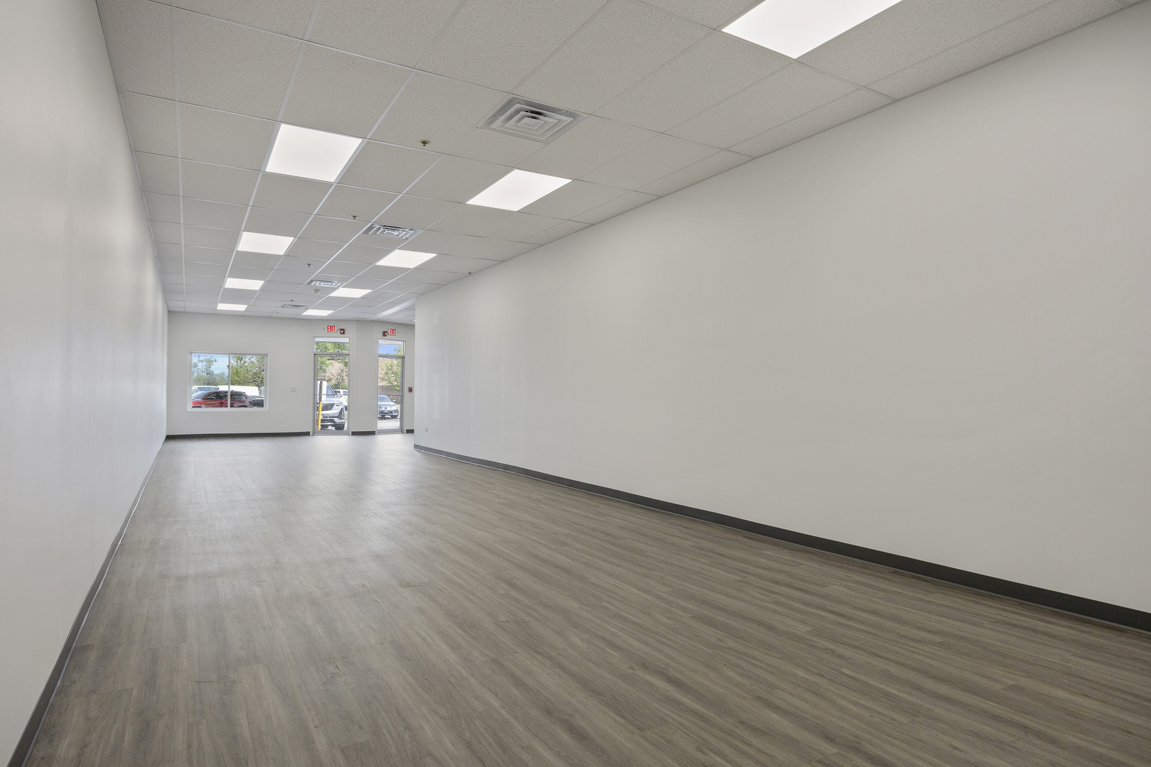 27W205 Geneva Road Winfield IL 60190