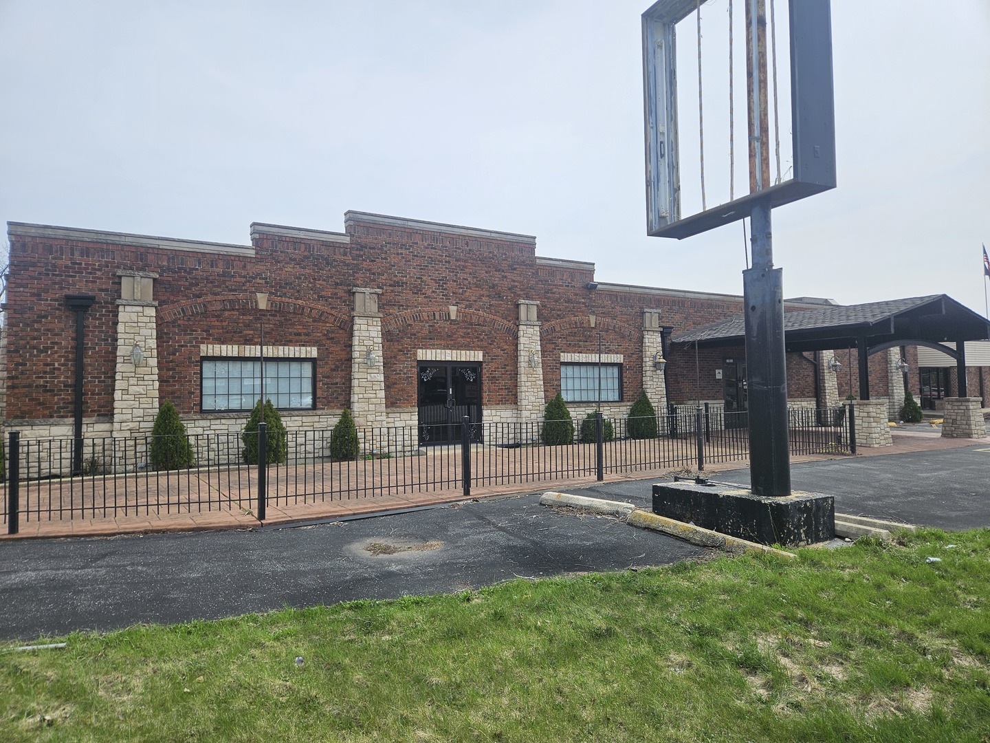 11011 Southwest Highway Palos Hills IL 60465