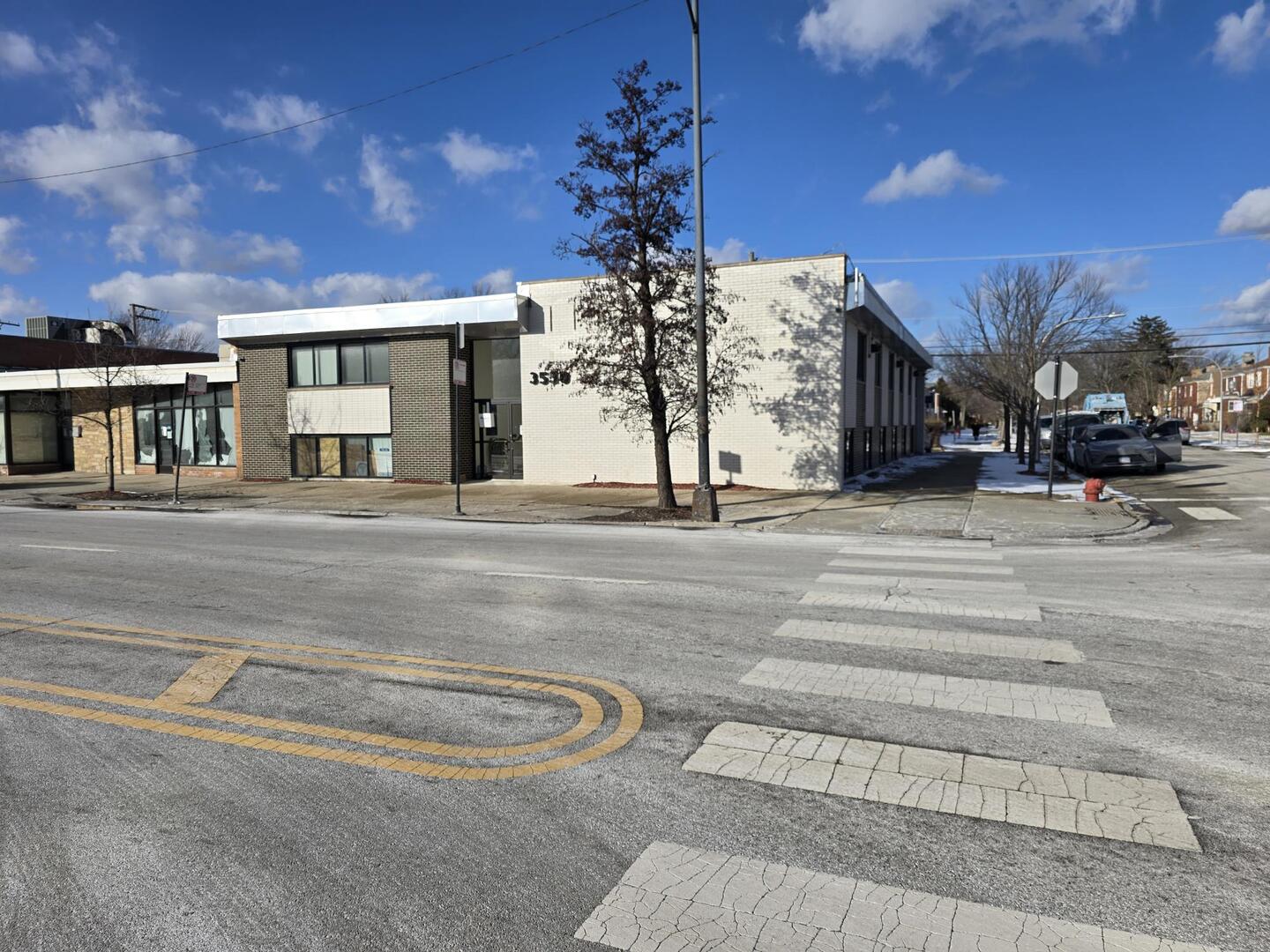 3530 West Peterson Avenue Chicago IL 60659