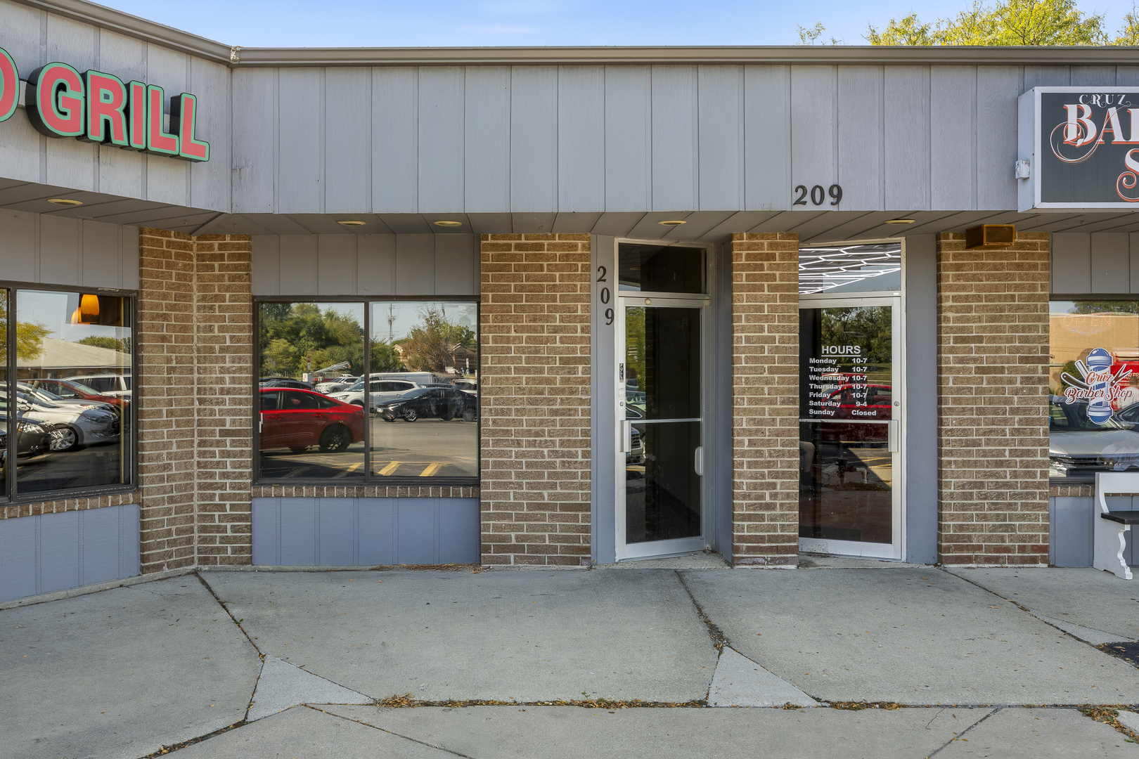 27W209 Geneva Road Winfield IL 60190