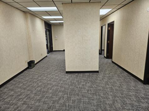 100 Manhattan Road Joliet IL 60433