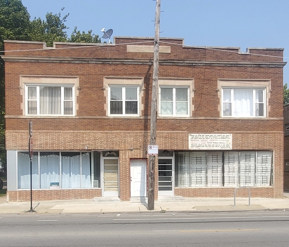 2700 East 83rd Street Chicago IL 60617
