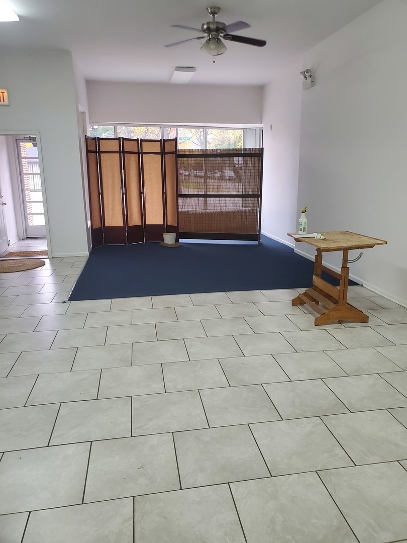2700 East 83rd Street Chicago IL 60617