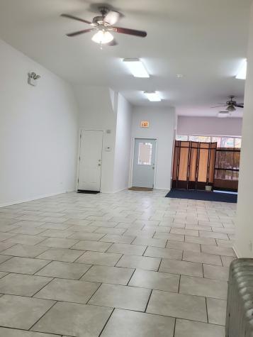 2700 East 83rd Street Chicago IL 60617