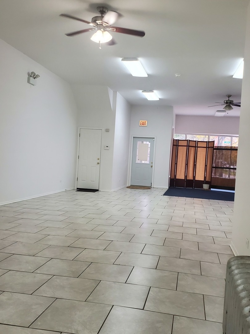 2700 East 83rd Street Chicago IL 60617