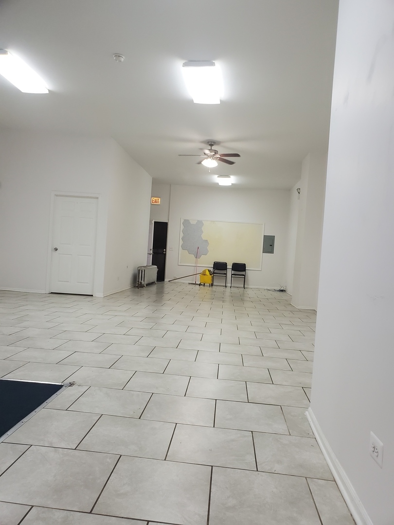 2700 East 83rd Street Chicago IL 60617