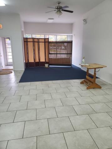 2700 East 83rd Street Chicago IL 60617