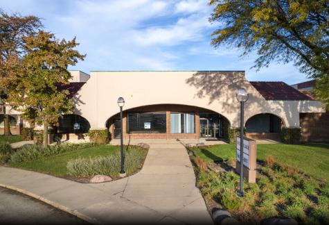401-499 Lake Cook Road Deerfield IL 60015