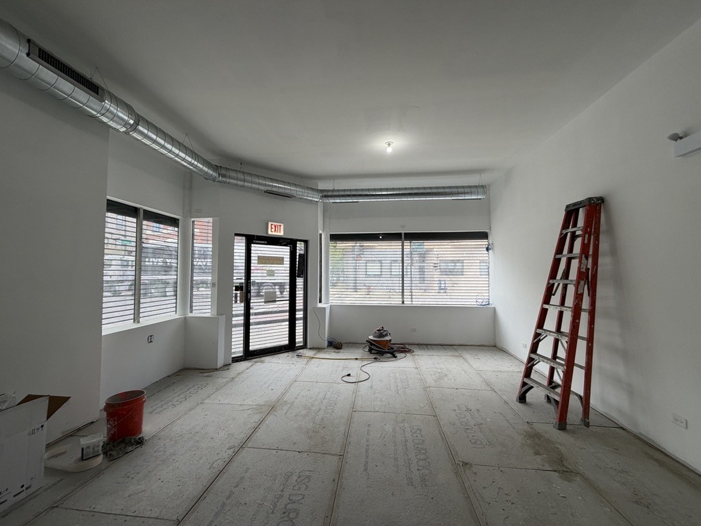 2155 West North Avenue Chicago IL 60647
