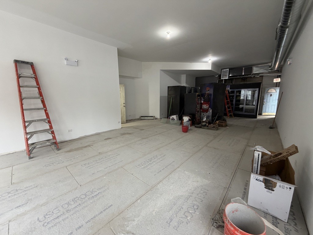 2155 West North Avenue Chicago IL 60647